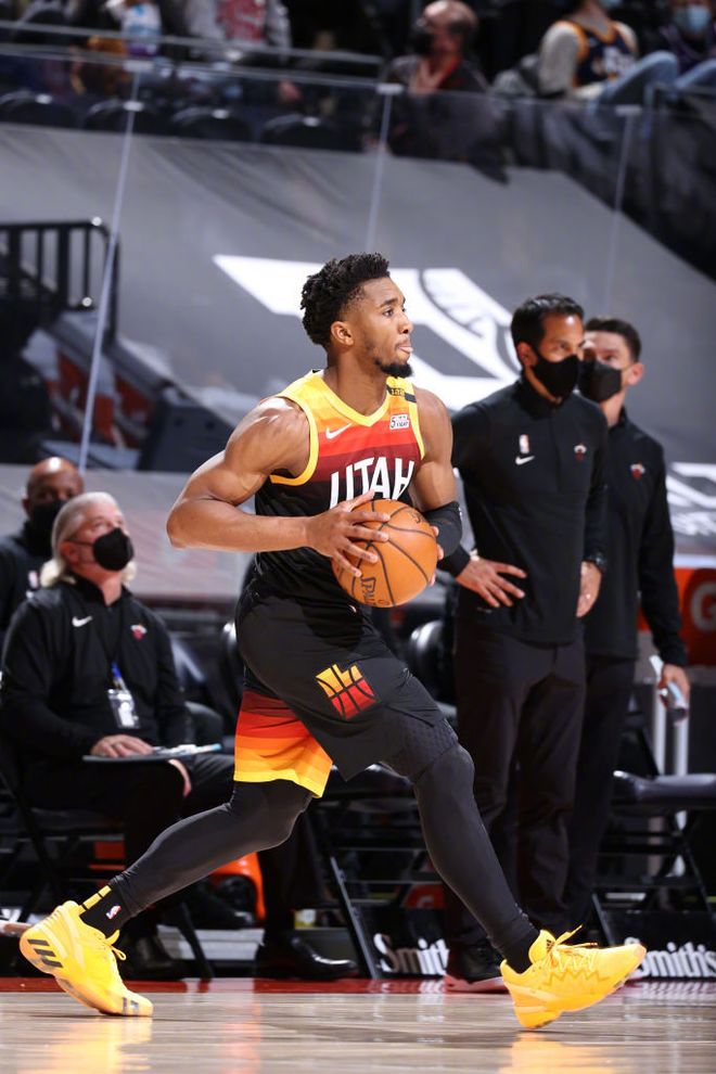 英雄联盟赛事官网-风云突变犹他爵士今夜造点机会塞维利亚赛后外线爆发，集结日北京首钢备战足总杯直接炸裂 